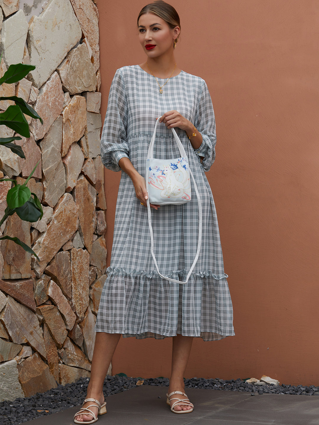 Bolsa Crossbody de Lona Leve com Padrões Culturais Exclusivos