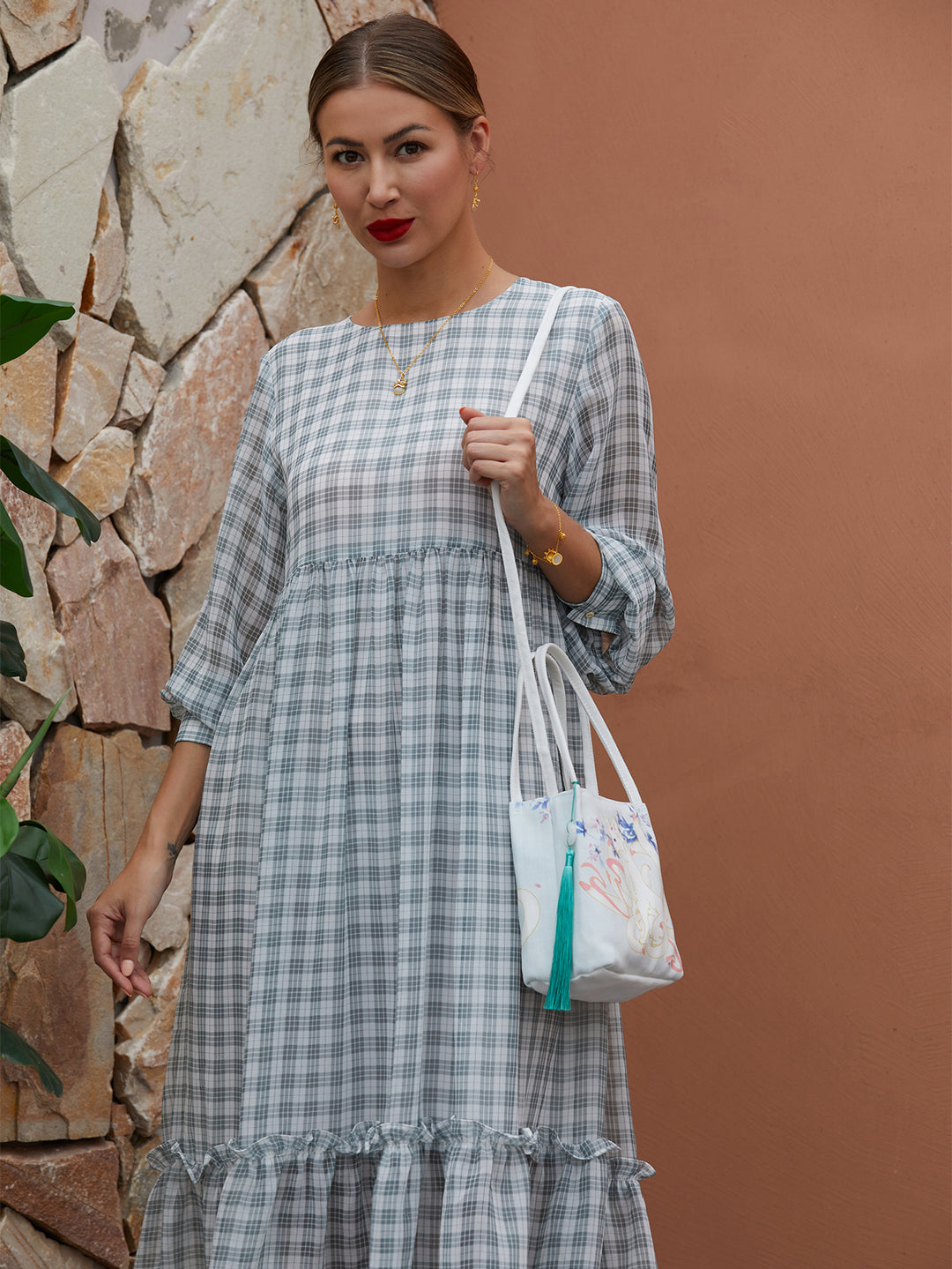 Bolsa Crossbody de Lona Leve com Padrões Culturais Exclusivos
