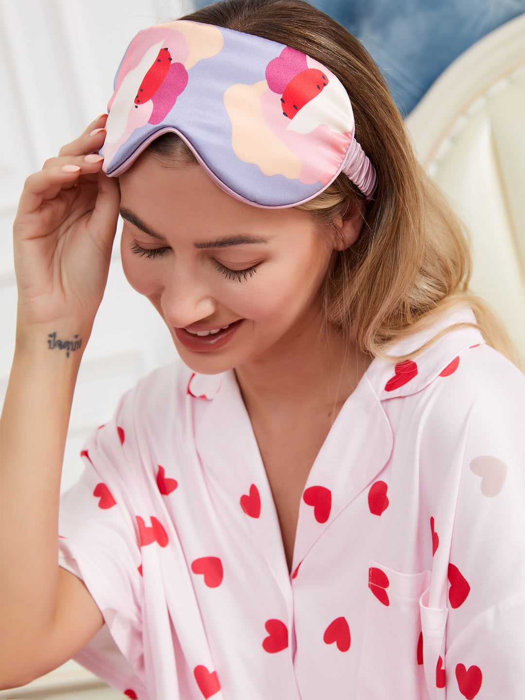 Colorful Peony Silk Eye Mask: Breathable Comfort & Chinese Prosperity