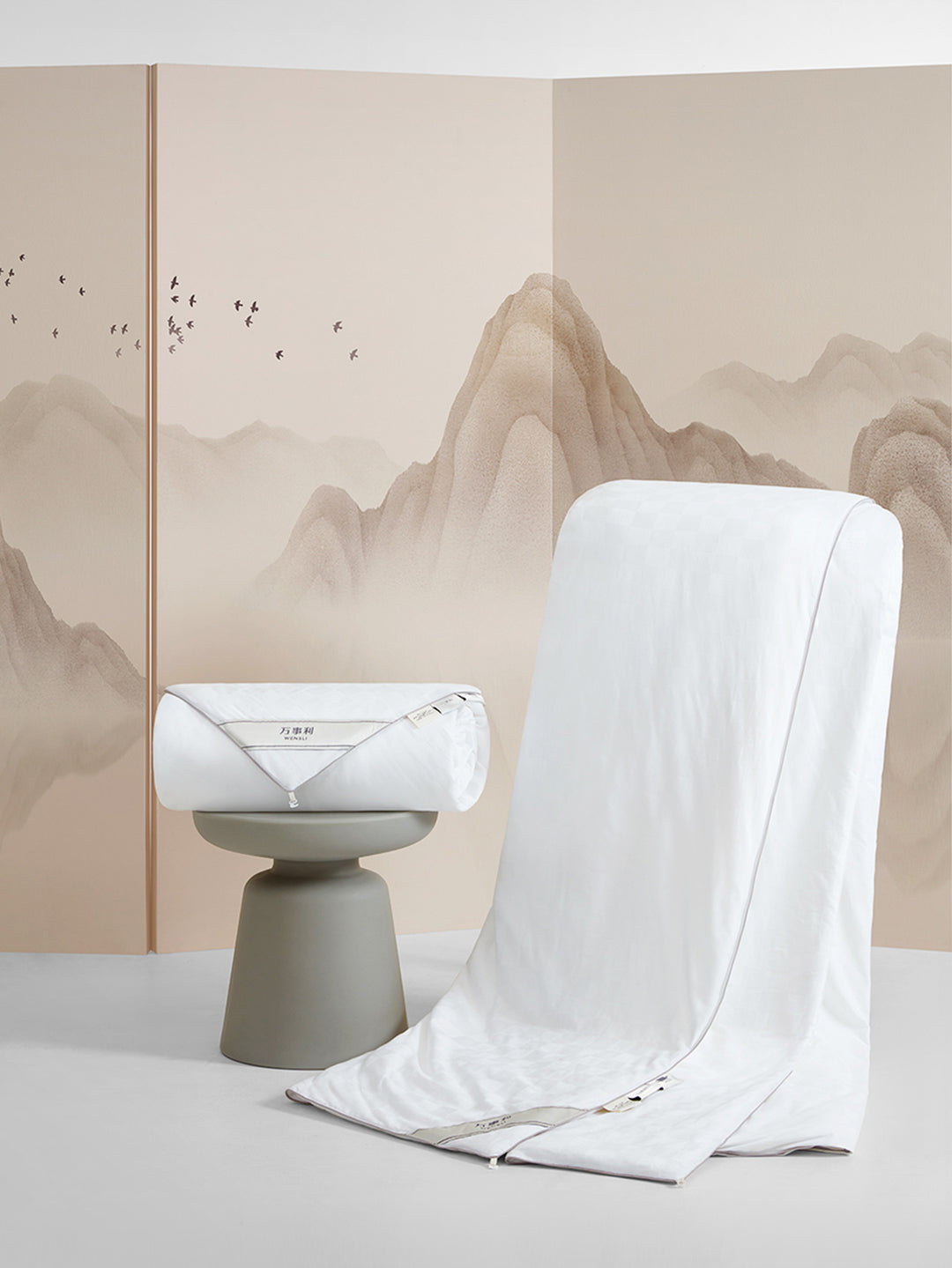 Craftsmanship Pure Mulberry Silk Convertible Dual-Layer Quilt, Wensli Nature's Embroidery