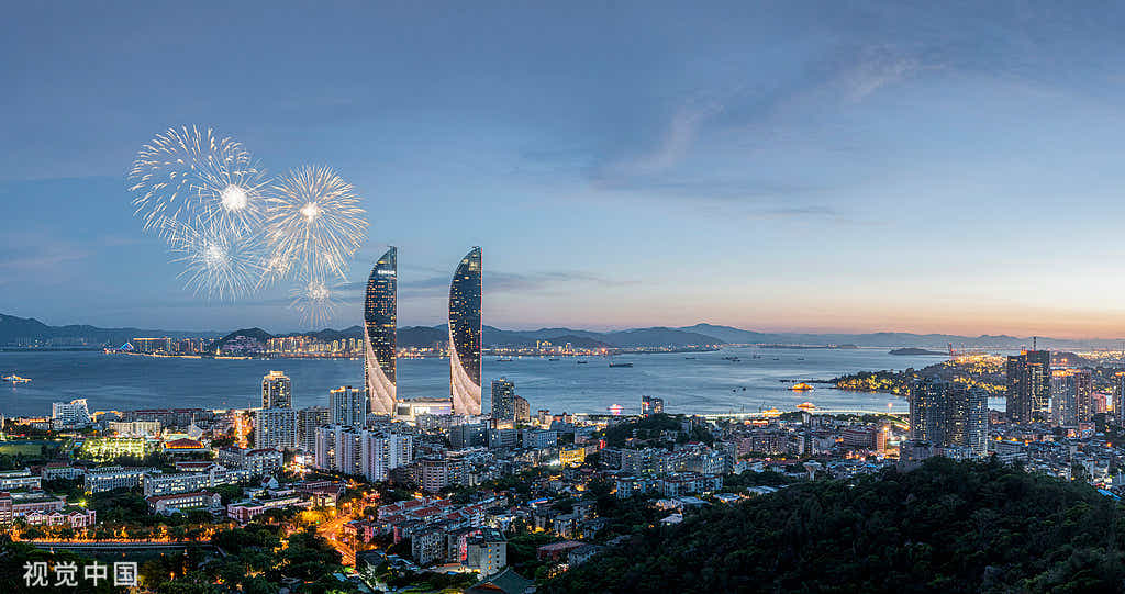 Fujian Unveiled: Where Mountains Meet the Sea and Cultures Unite