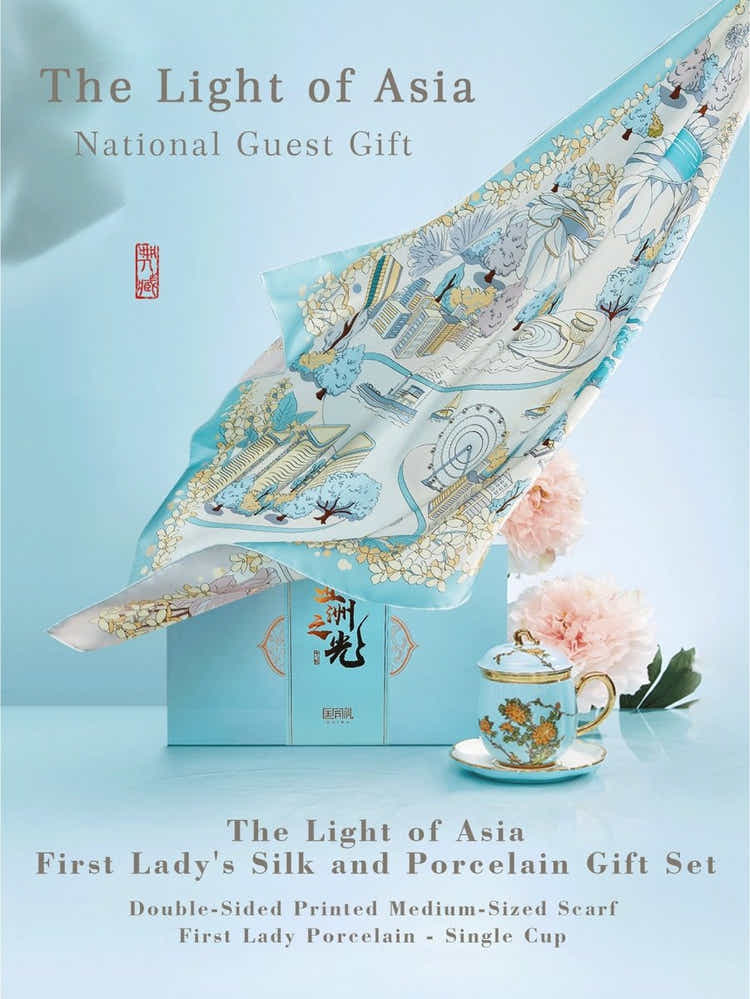 18 Momme Silk & Porcelain Set: Hangzhou Heritage, Breathable Luxury - Yomkey