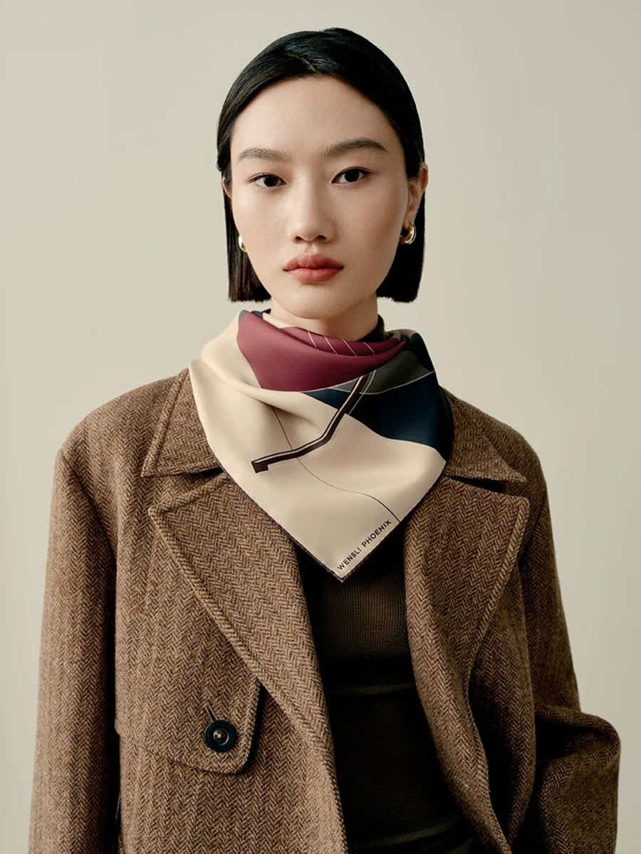 18 Momme Silk Scarf: Geometric Music Art, Breathable Luxury - Yomkey