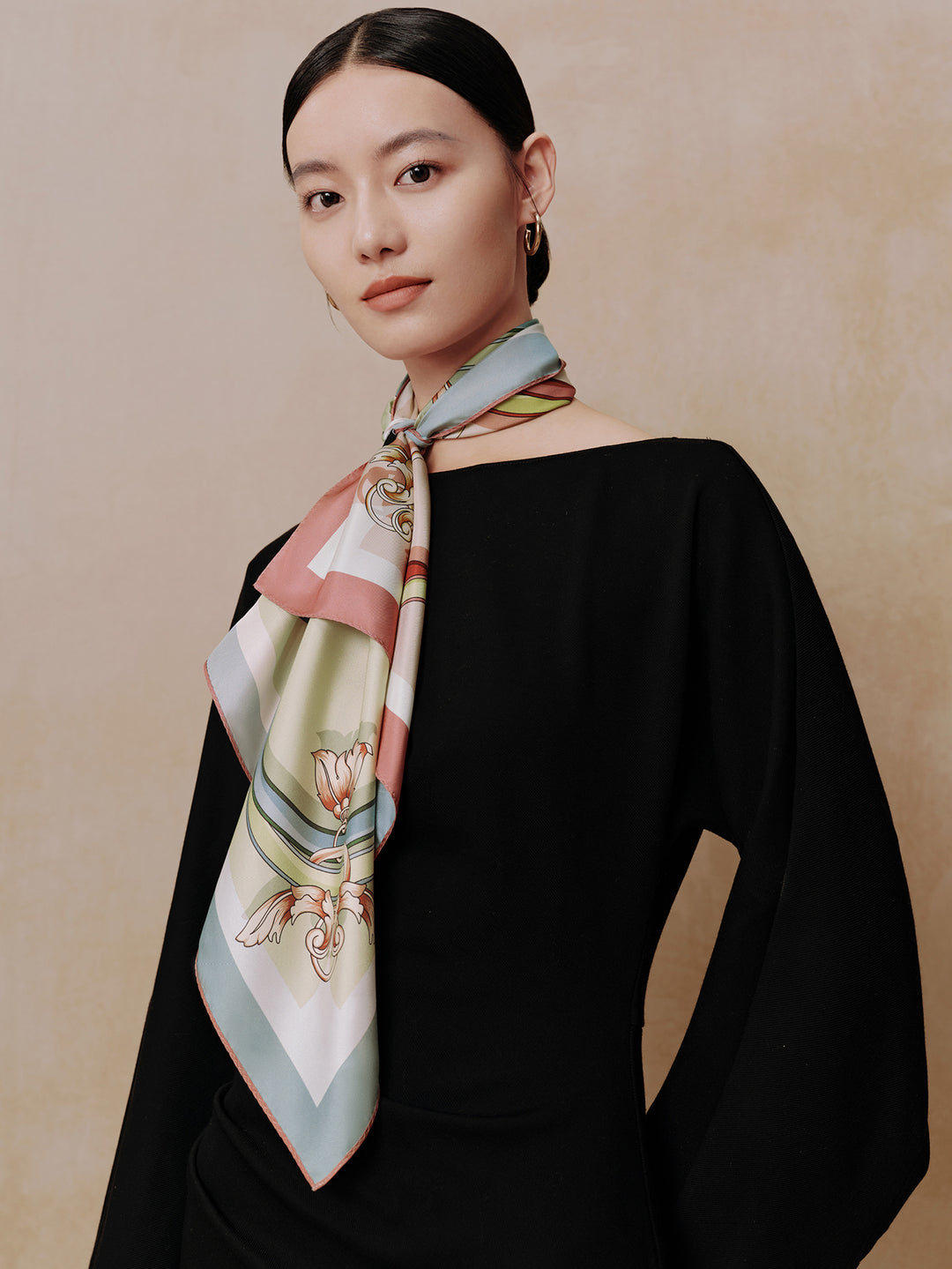 Exquisite Pure Mulberry Silk Medium Square Scarf for Women – Double-Sided Print – Wensli Prosperity and Blessings