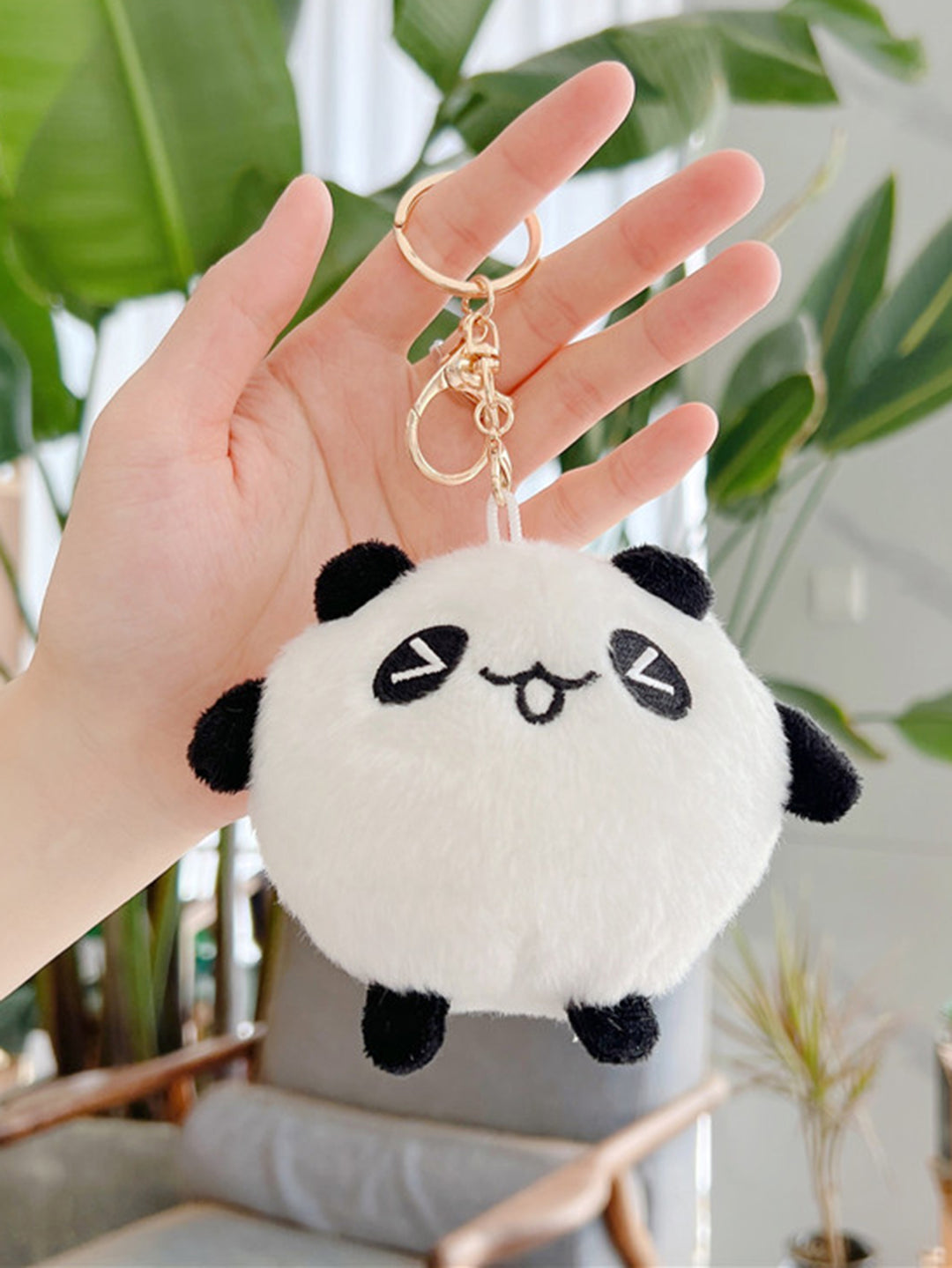 Panda Plush Toy Keychain - Big-Eyed Stuffed Animal for Kids, Soft Cute Panda Doll Gift & Decor