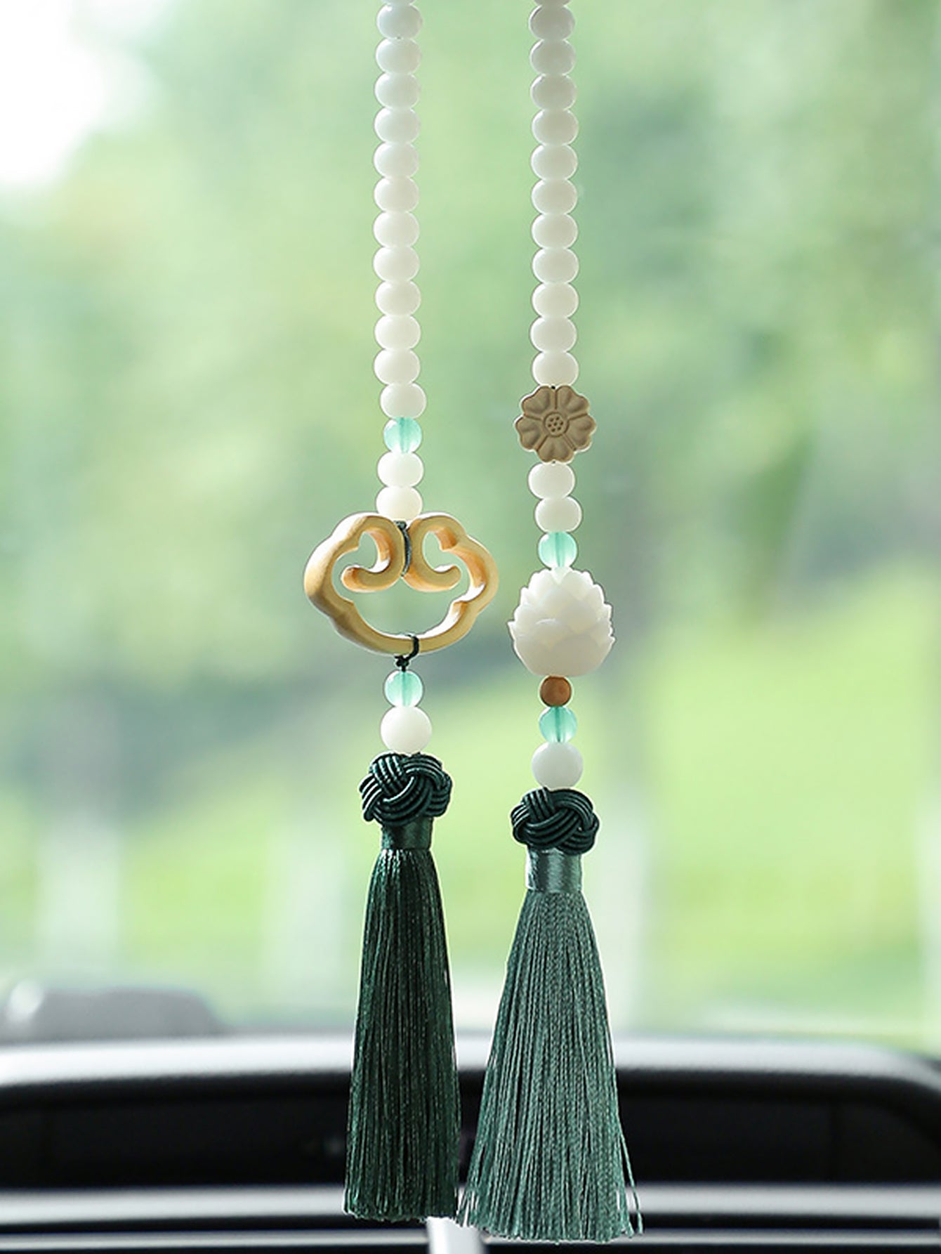 Handcrafted Bodhi Seed Car Charm – Lotus Rearview Mirror Ornament for Safety and Good Fortune