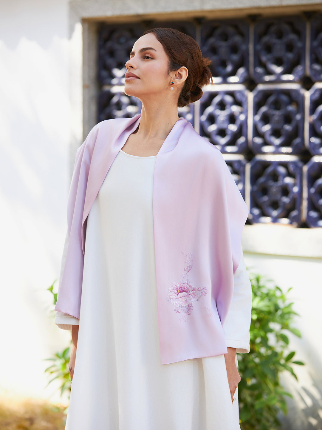 Premium pink peony silk scarf with Su Xiu embroidery, crafted from mulberry silk known for its soft texture and lustrous finish.