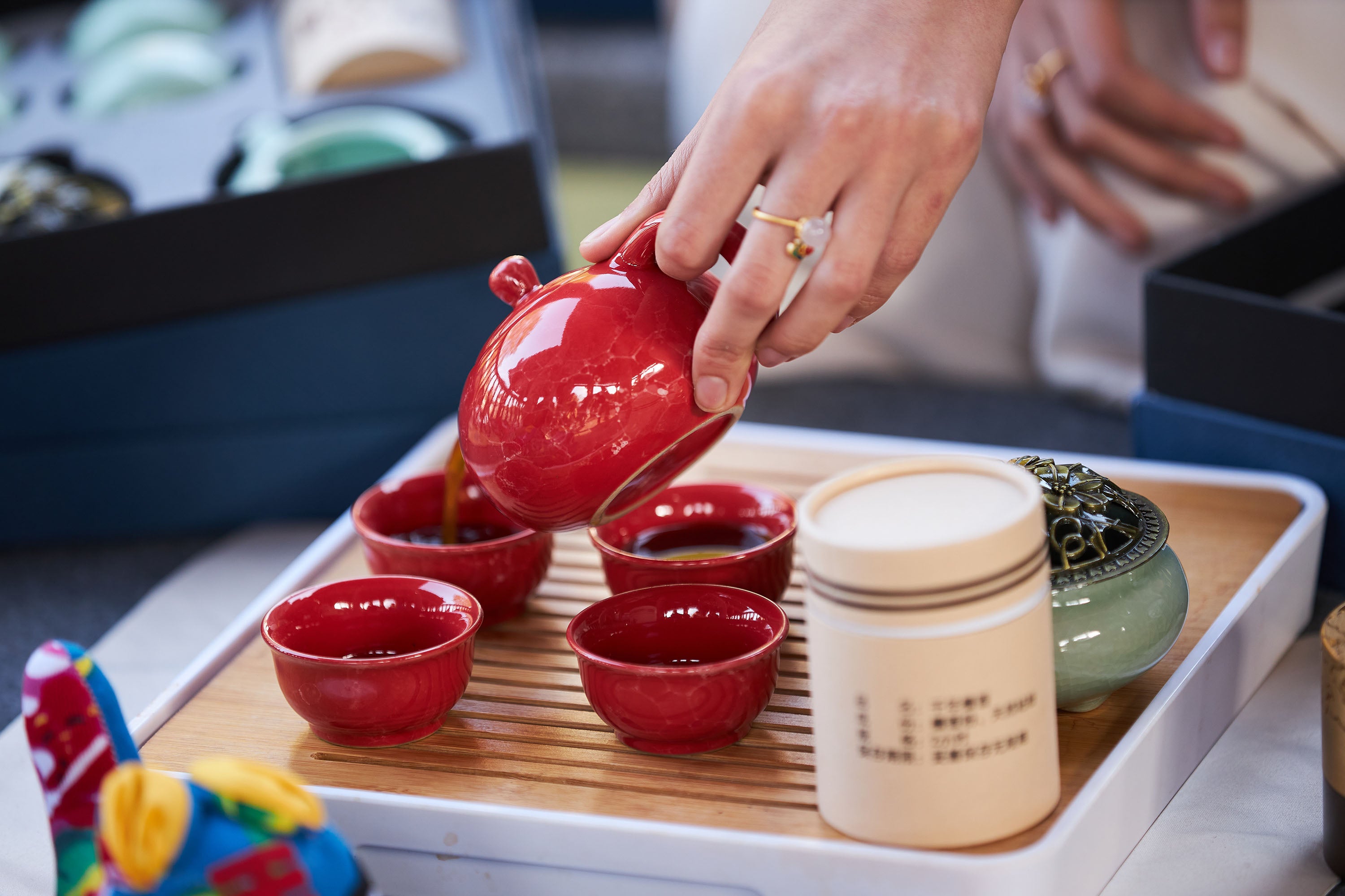 Portable Dehua Porcelain Gongfu Tea Set | Zen Incense Gift Box