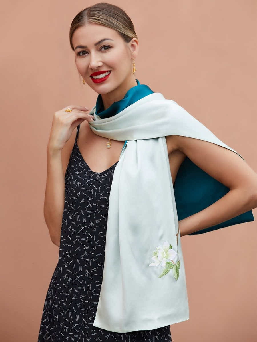 Blue & White Hand - Embroidered Su Xiu Mulberry Silk Scarf - Yomkey