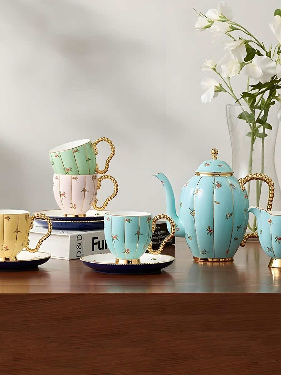 Chinese National Porcelain Set: Underglaze Gold Art & Noble Luxury - Yomkey
