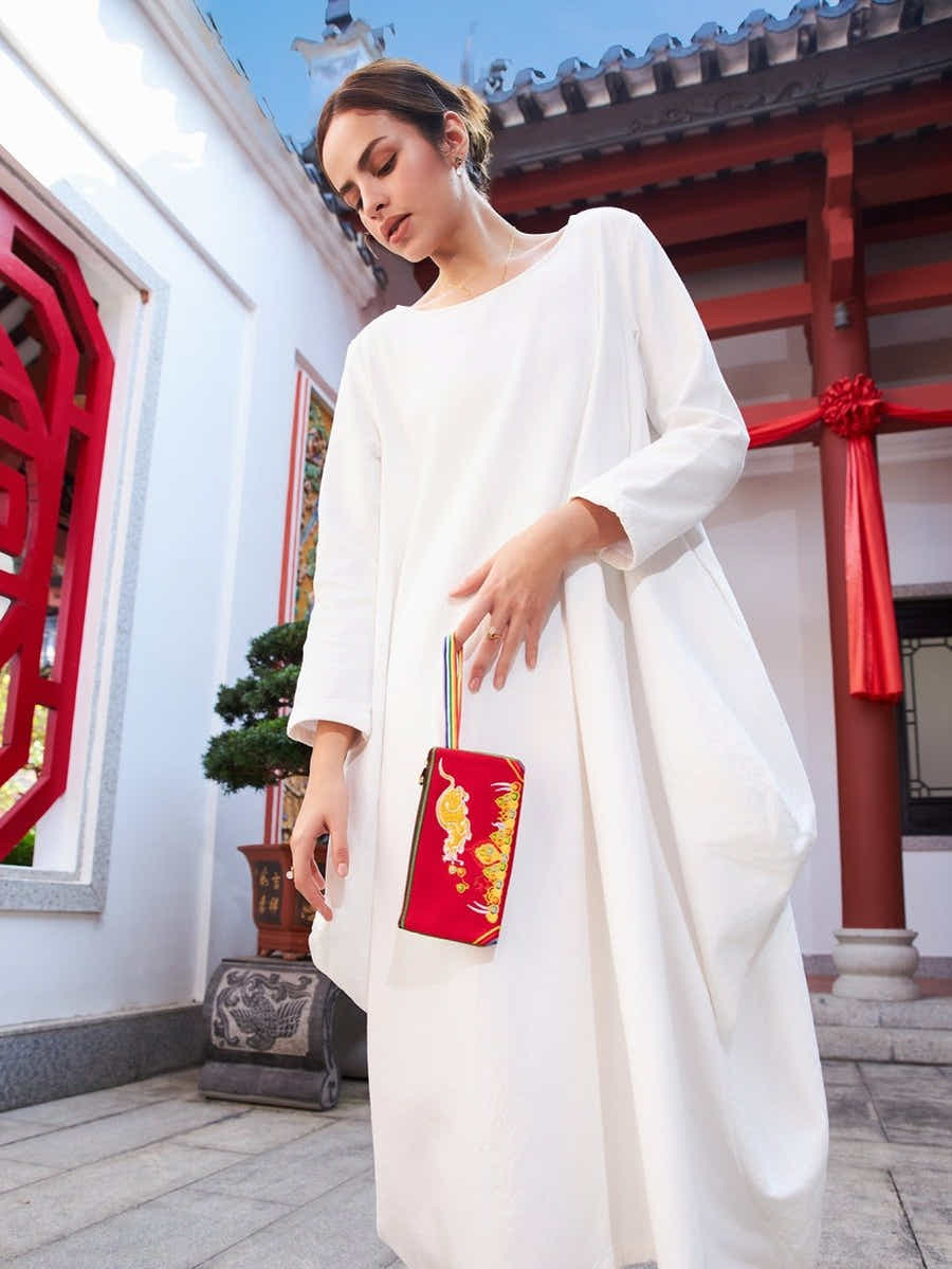 Deep Red Embroidered Linen Tote: Tibetan Prosperity Symbol & Eco - Durable - Yomkey