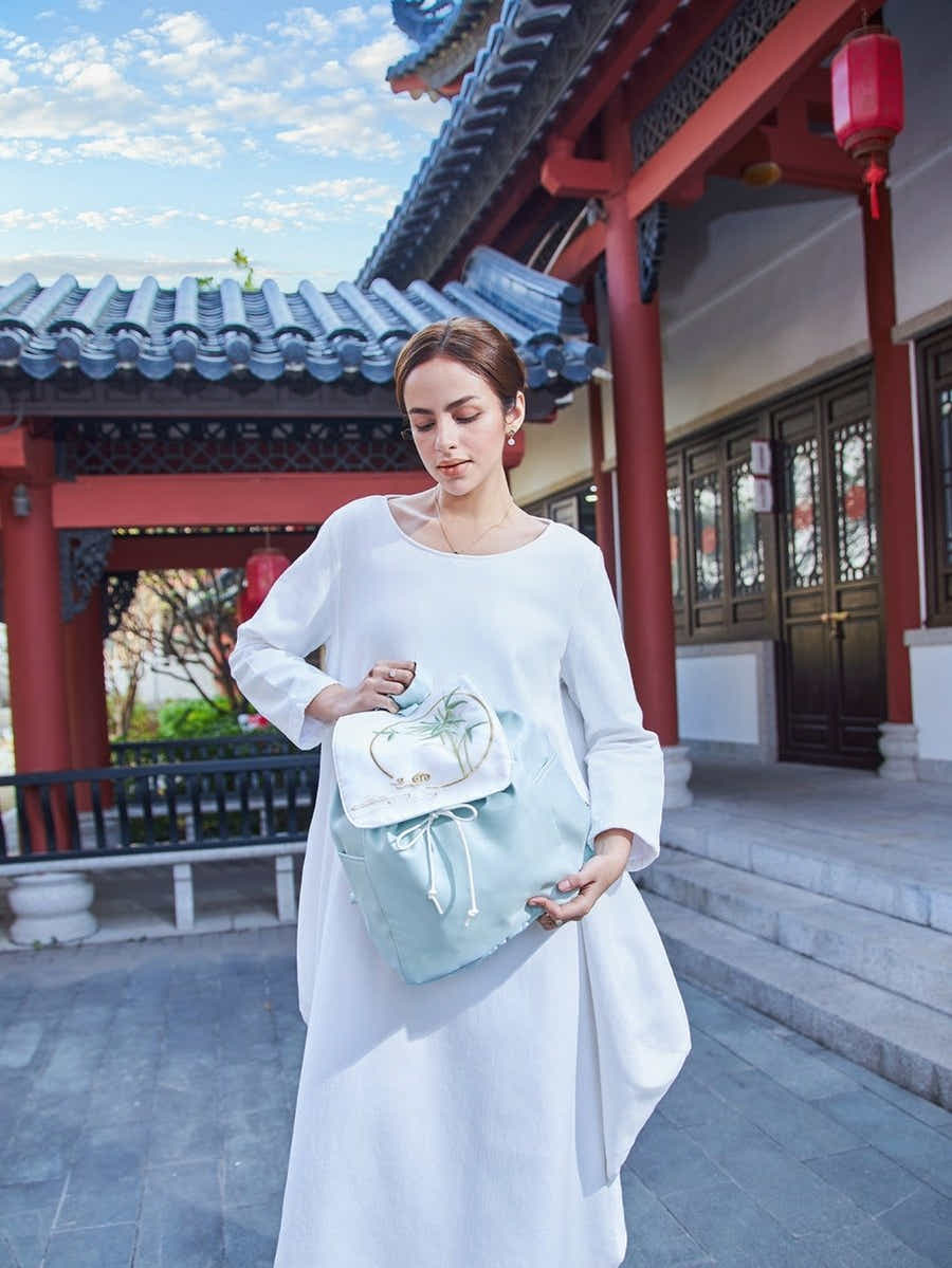 Exquisite Bamboo Su Xiu Embroidery & Durable Linen Canvas Daypack - Yomkey