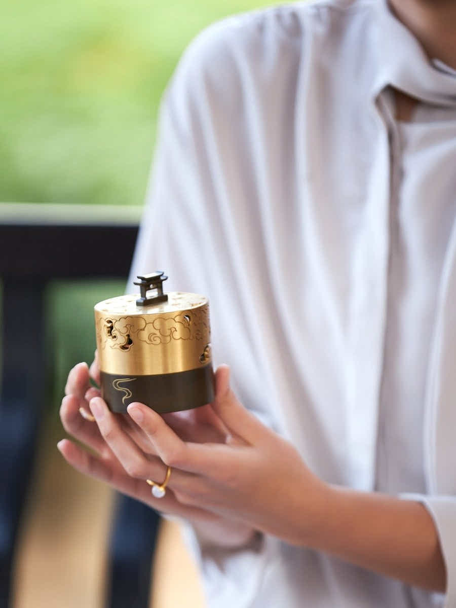 Hand - Carved Bronze Censer | Auspicious Cloud Totem | Oriental Metal Art Decor - Yomkey