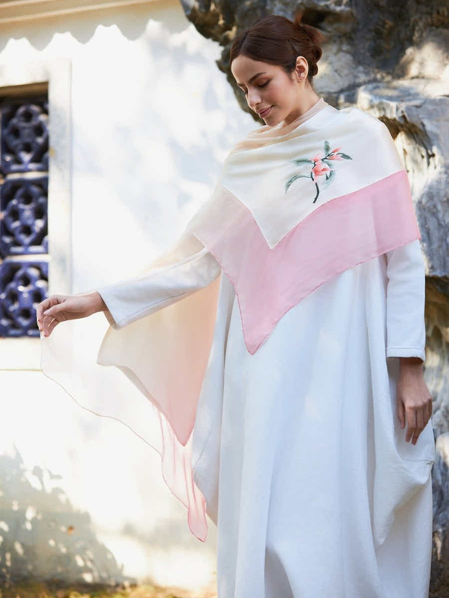 Hand - Embroidered Mulberry Pink Gradient Silk Scarf - Su Embroidery Art - Yomkey