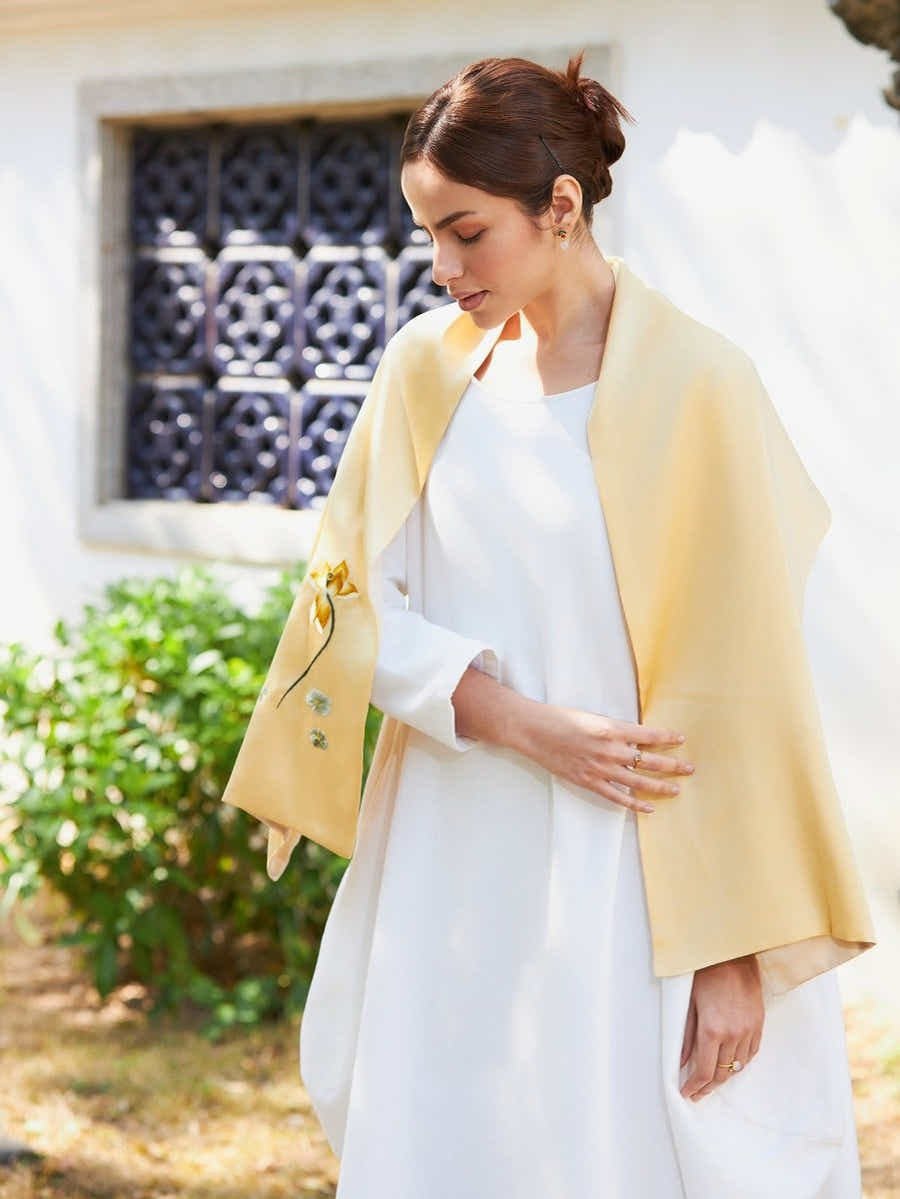 Hand - Embroidered Su Xiu Mulberry Silk Scarf – Golden Lotus - Yomkey