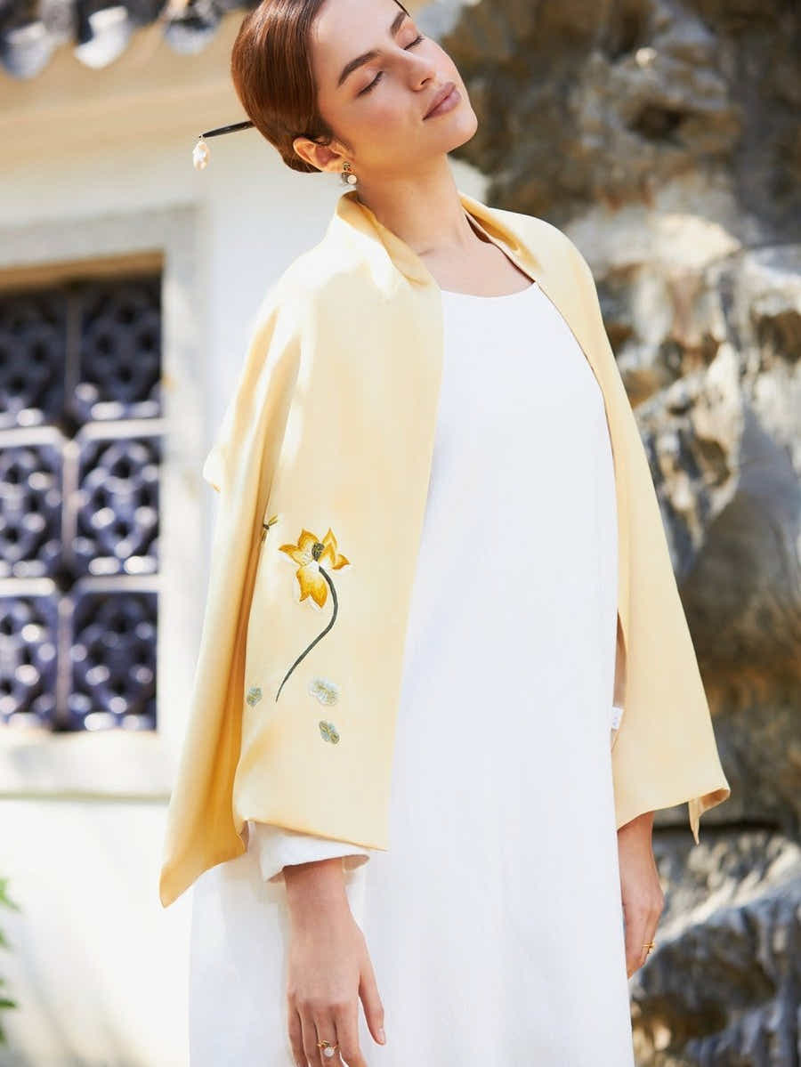Hand - Embroidered Su Xiu Mulberry Silk Scarf – Golden Lotus - Yomkey