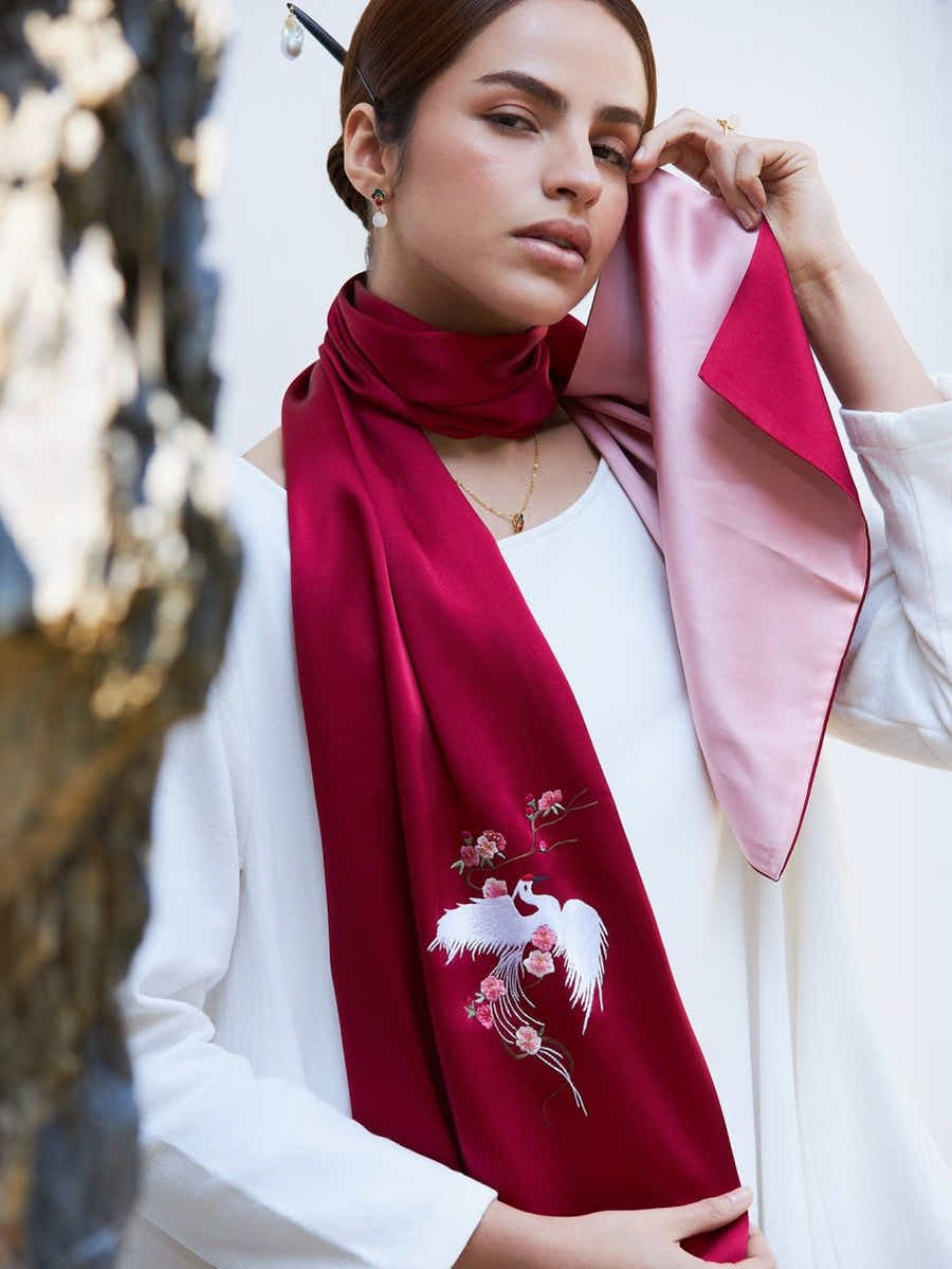 Handmade Su Xiu Silk Scarf – Red White Phoenix Embroidery - Yomkey
