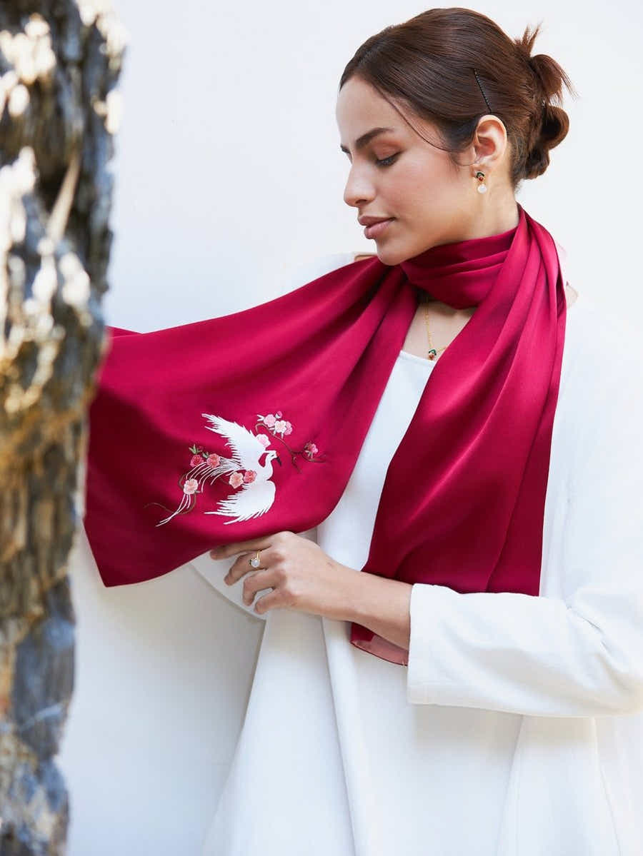 Handmade Su Xiu Silk Scarf – Red White Phoenix Embroidery - Yomkey