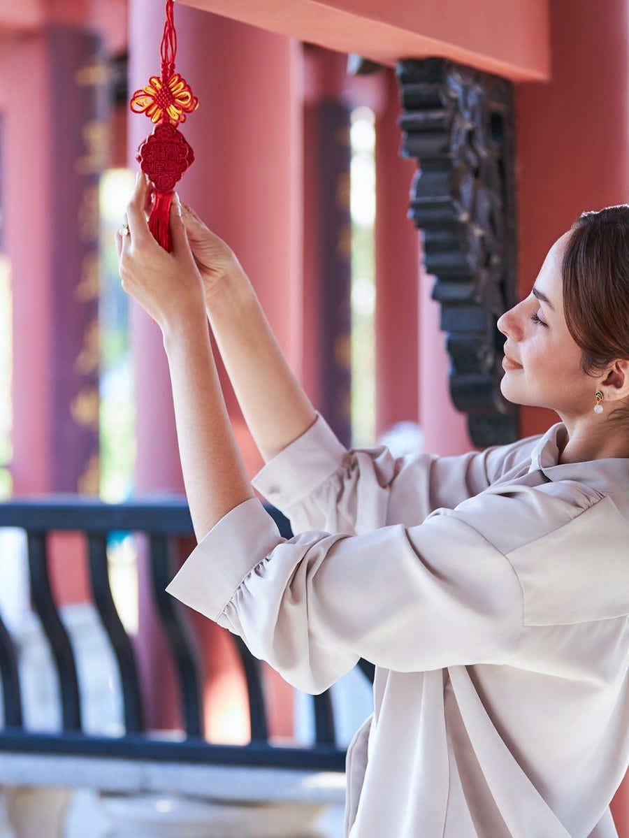 Lacquer Loong Car Charm: Hand - Carved Art & Safe Travel Amulet - Yomkey