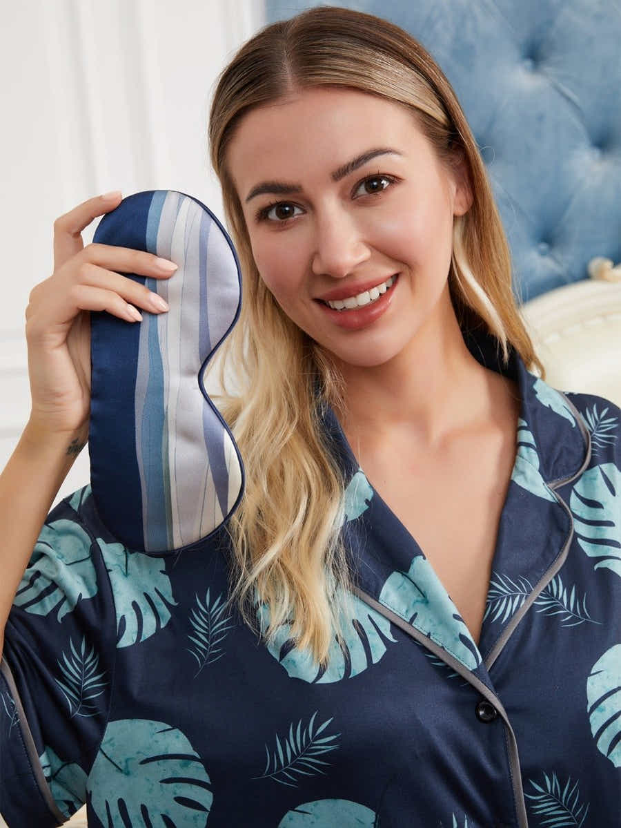 Light Blue Silk Eye Mask: Silk Road Desert Design, 6A Breathable Comfort - Yomkey