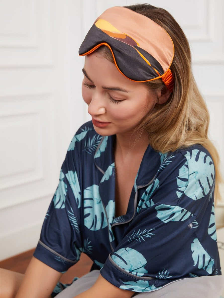 Light Brown Silk Eye Mask: Silk Road Design, 6A Breathable Comfort - Yomkey