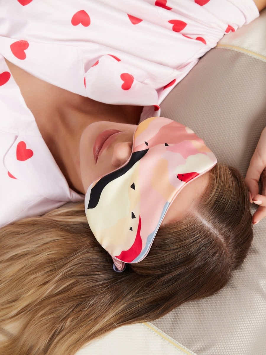 Multicolor Field Silk Mask: Breathable, Harvest Symbol & Luxury Comfort - Yomkey