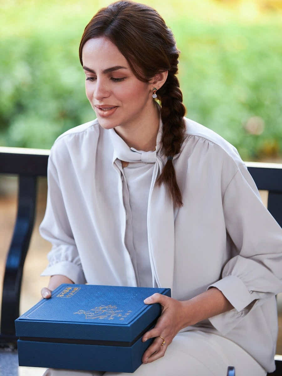 Portable Dehua Porcelain Gongfu Tea Set | Zen Incense Gift Box | Chinese Travel Teaware - Yomkey