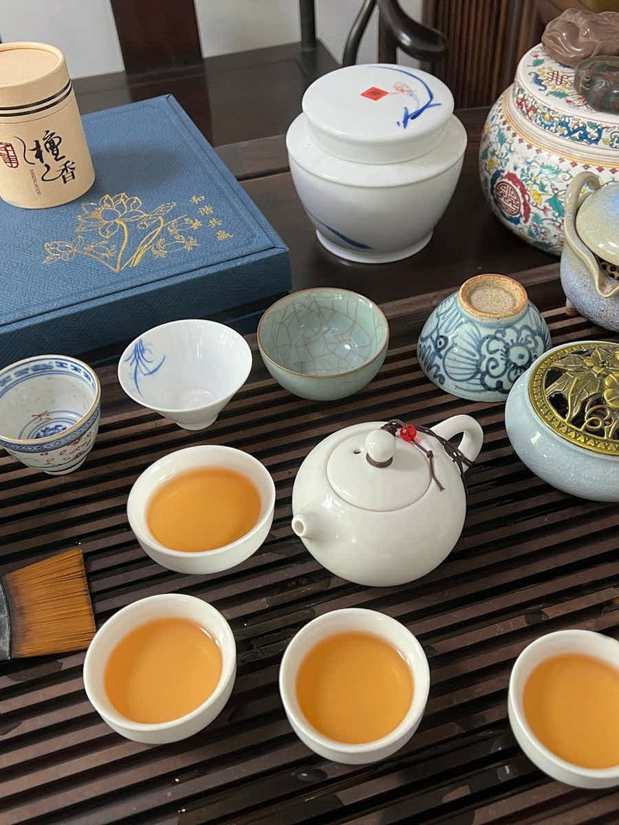 Portable Dehua Porcelain Gongfu Tea Set | Zen Incense Gift Box | Chinese Travel Teaware - Yomkey