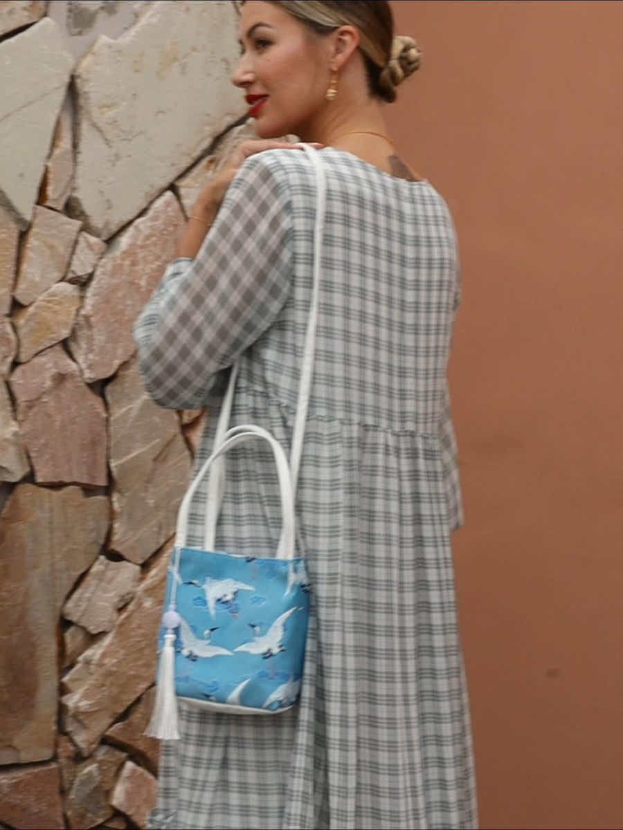 Immortal Grace: Celestial Crane Linen Crossbody – Light, Durable, Eco-Luxe