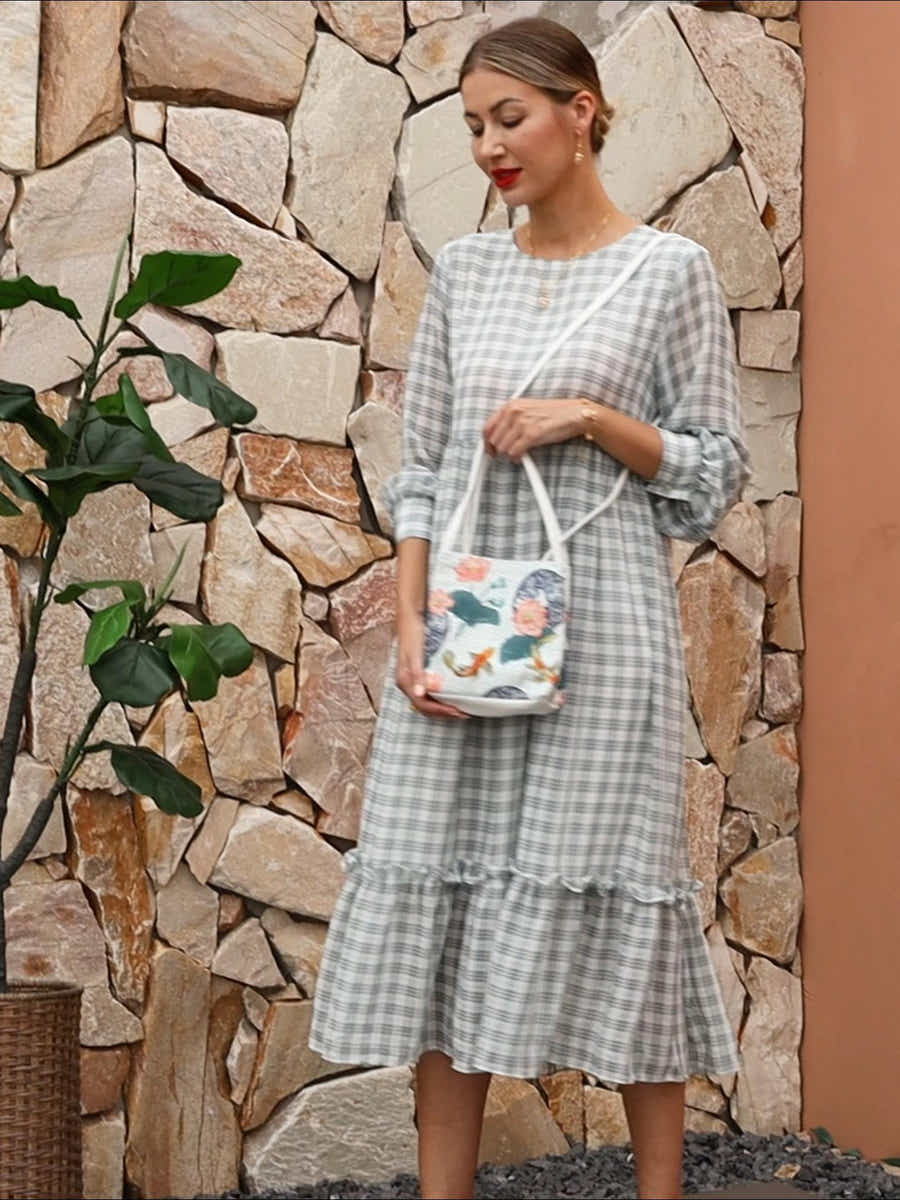 The Lotus Gatherers - Chinese Hanfu Bag for Daily Elegance & Durability