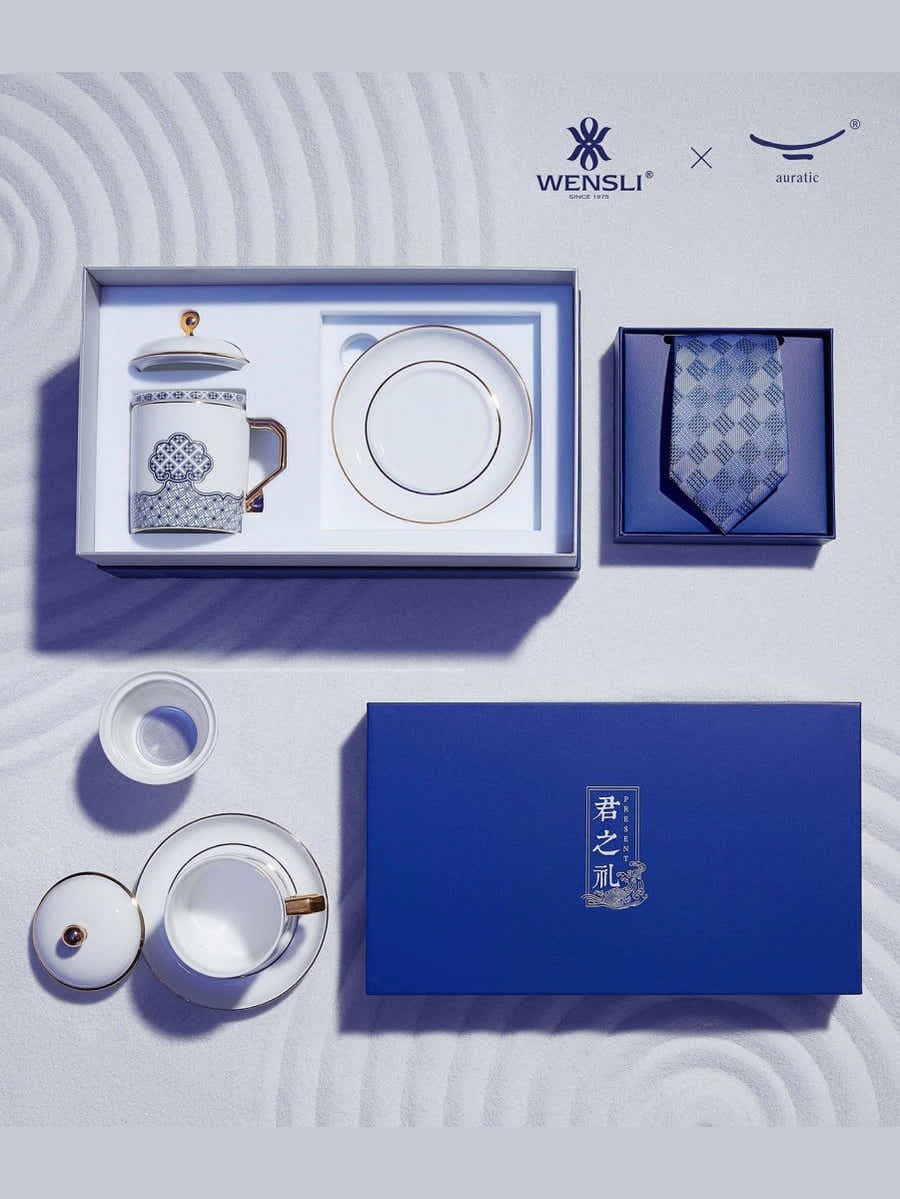 Silk Tie & Porcelain Gift Set: Breathable Luxury & Status Symbol - Yomkey