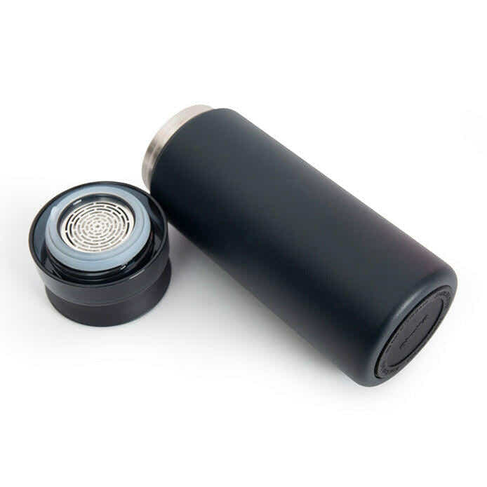 Silk Tie & Thermal Flask Set: Breathable Luxury & Executive Status - Yomkey