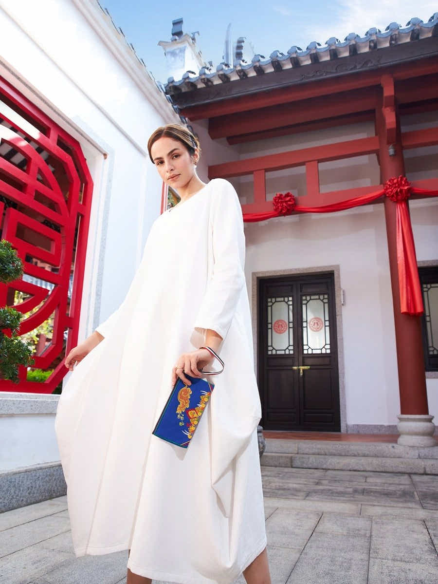 The Jewel - Spitting Mongoose: Tibetan - Style Linen Pouch for Wealth & Luck - Yomkey