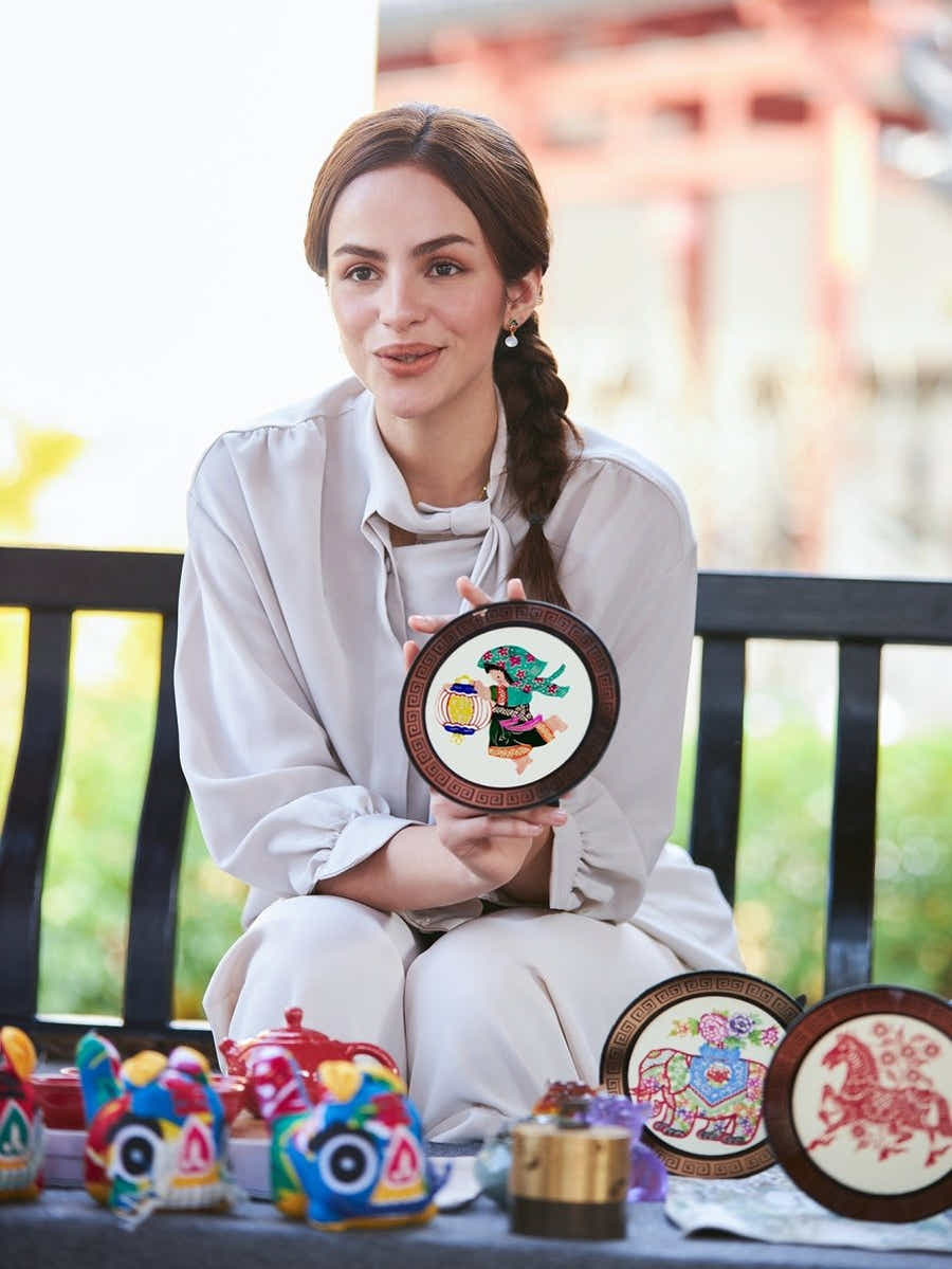 Walnut Frame Art: UNESCO Paper - Cutting Folk Art & Eco Luxury Gift - Yomkey