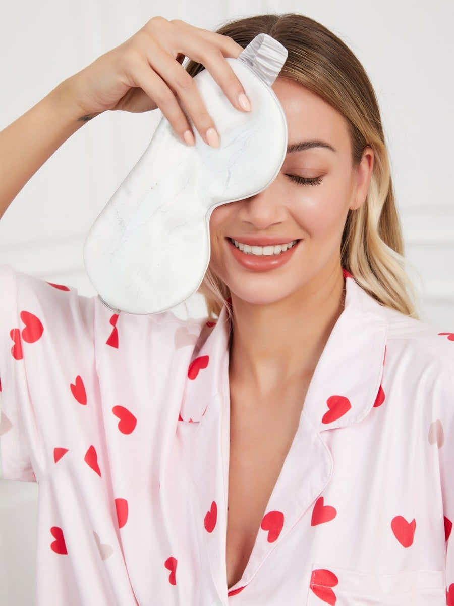 White Silk Mask: Breathable Comfort, Hot Spring Healing & 6A Luxury - Yomkey