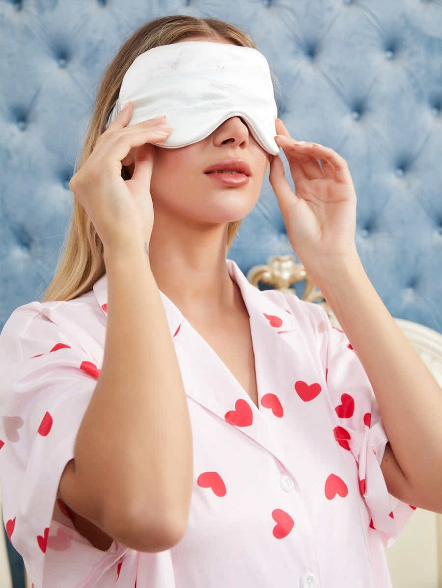 White Silk Mask: Breathable Comfort, Hot Spring Healing & 6A Luxury - Yomkey