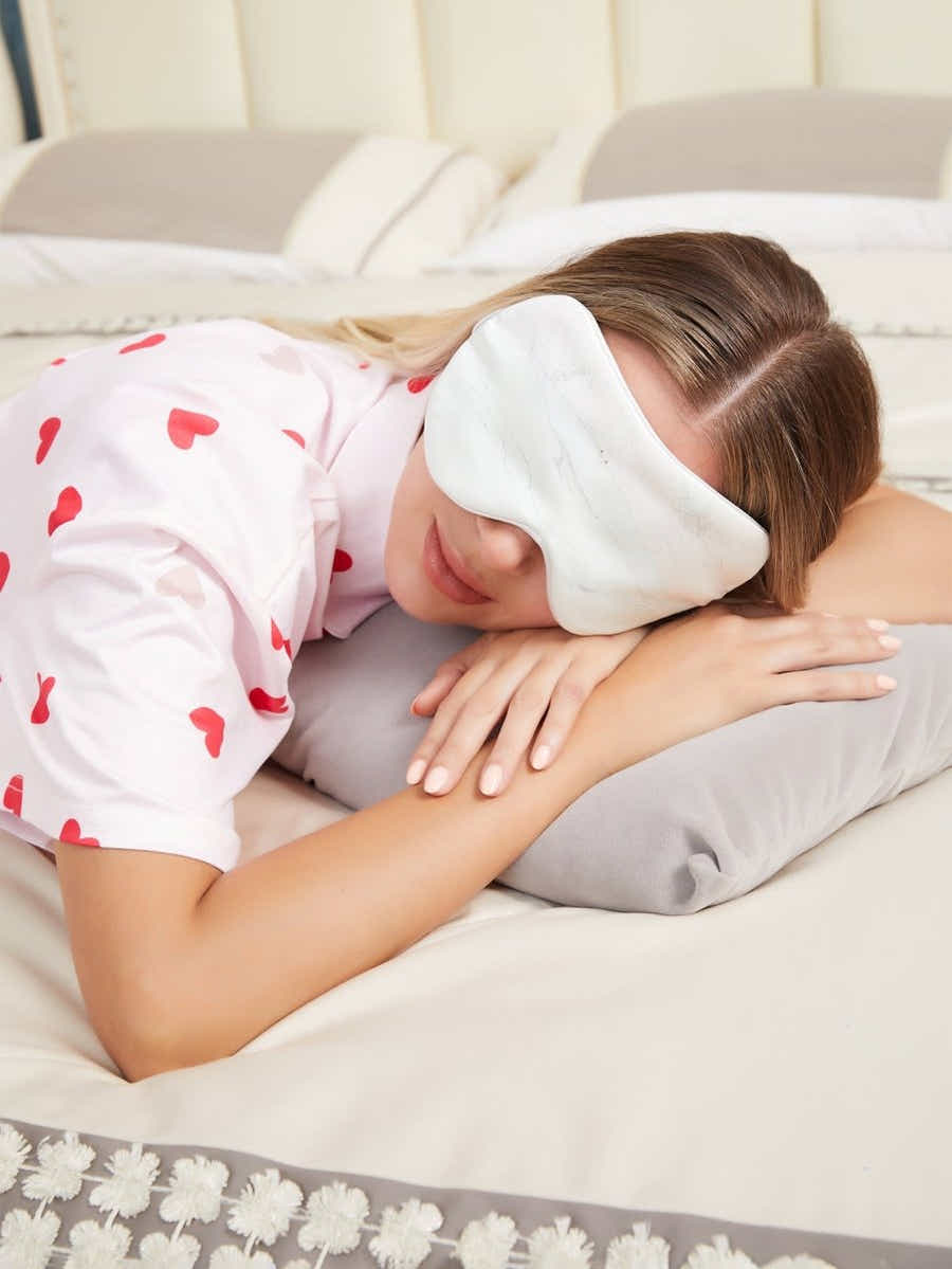 White Silk Mask: Breathable Comfort, Hot Spring Healing & 6A Luxury - Yomkey