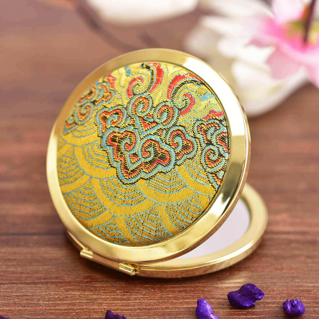 Elegant Sichuan Brocade Flip Compact Mirror – Timeless Beauty at Your Fingertips