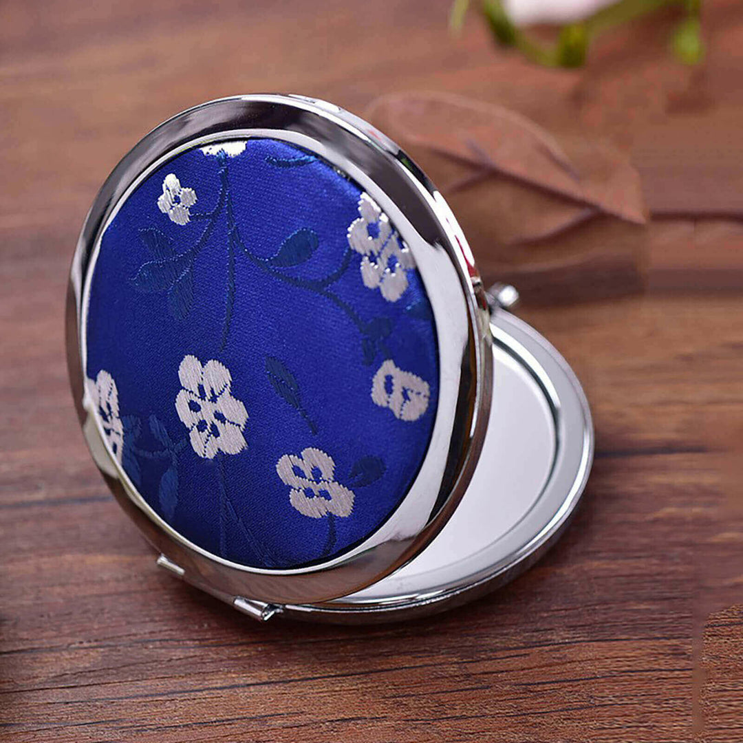 Elegant Sichuan Brocade Flip Compact Mirror – Timeless Beauty at Your Fingertips