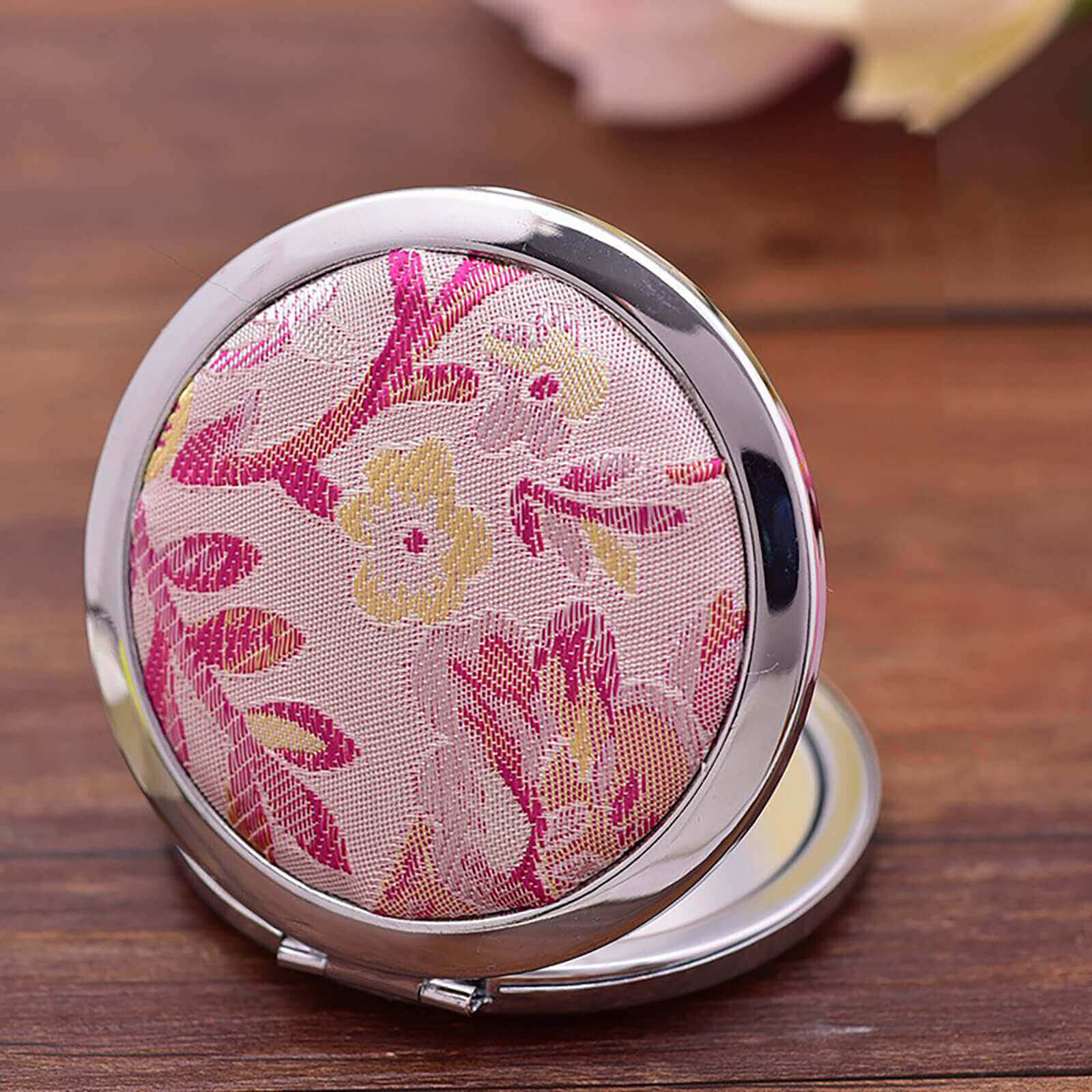 Elegant Sichuan Brocade Flip Compact Mirror – Timeless Beauty at Your Fingertips