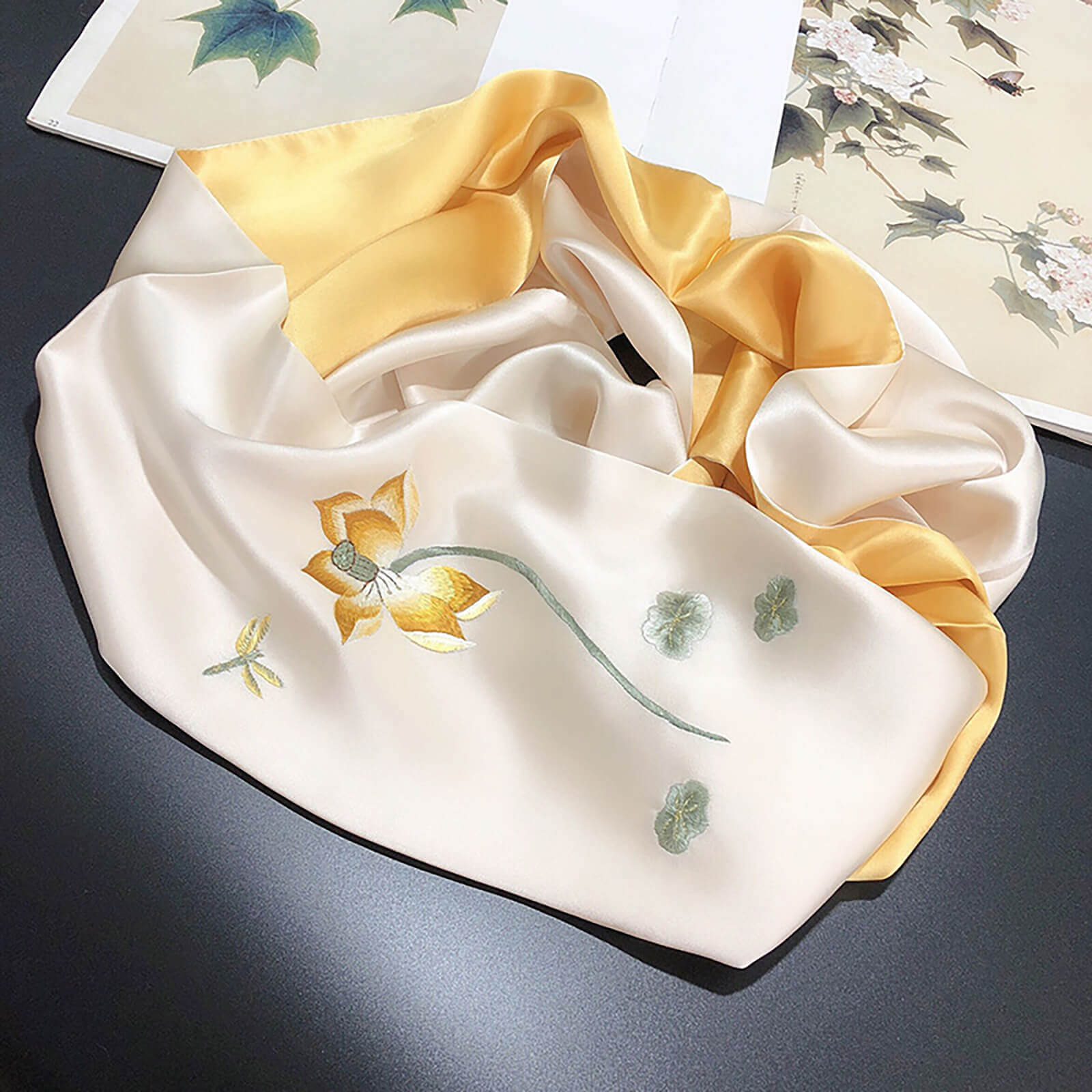 Exquisite Hand-Embroidered Silk Scarf - The Epitome of Artisan Craftsmanship and Timeless Elegance